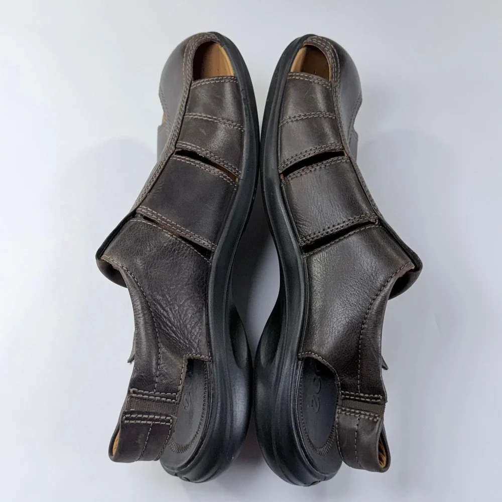 Ecco Fisherman Sandals Mens 45/11-11.5 Brown Leather Hook Loop Closed Toe Casual